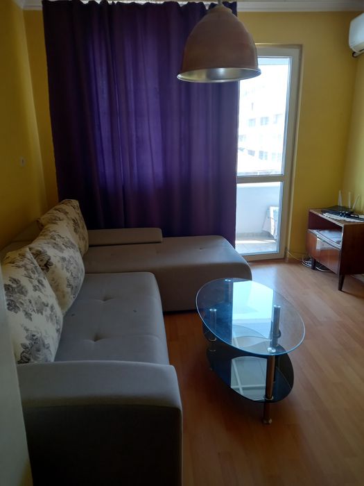 Дава се под наем Двустаен апартамент в Силистра, Център - 85 кв.м за 244.8 € - Снимка #1