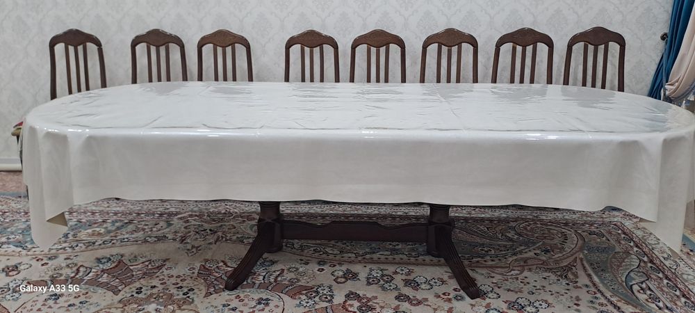 продам стол с стульями