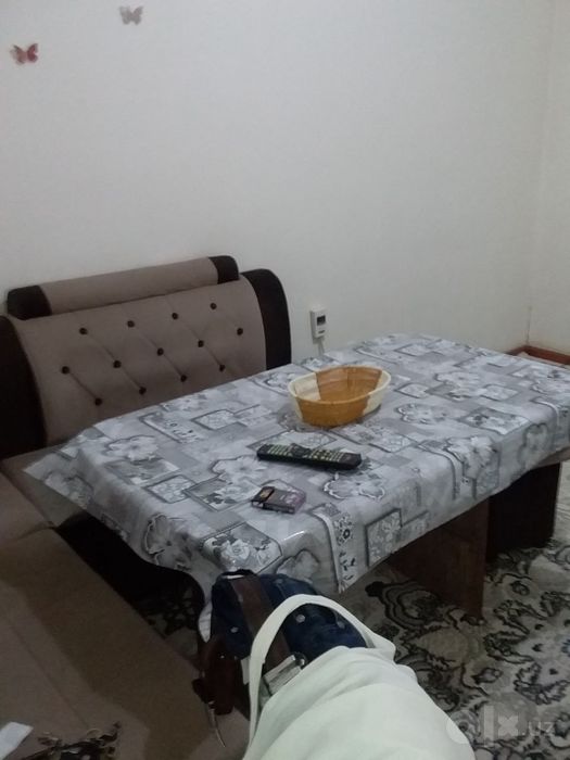 Bir honali uy sotiladi