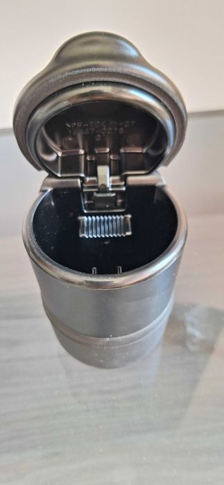 Пепелник за Citroen C-CROSSER SUV  оригинален  нов