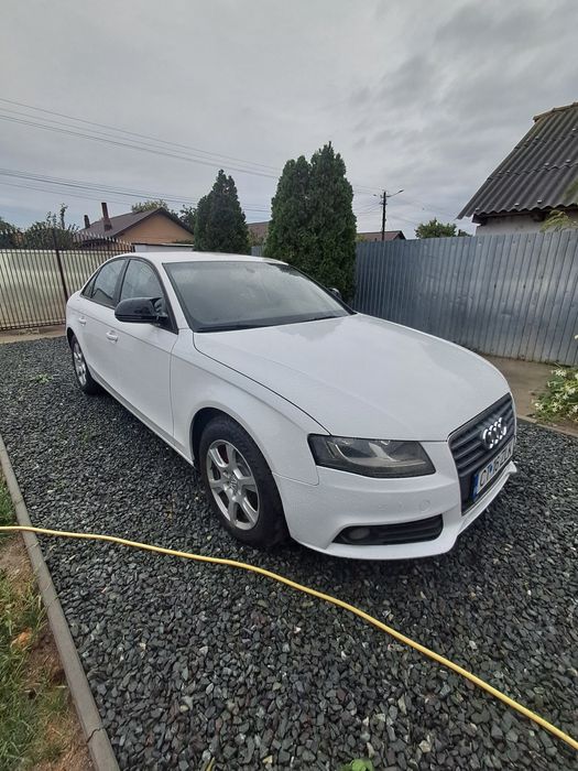 AUDI A4 0 — imagine 2