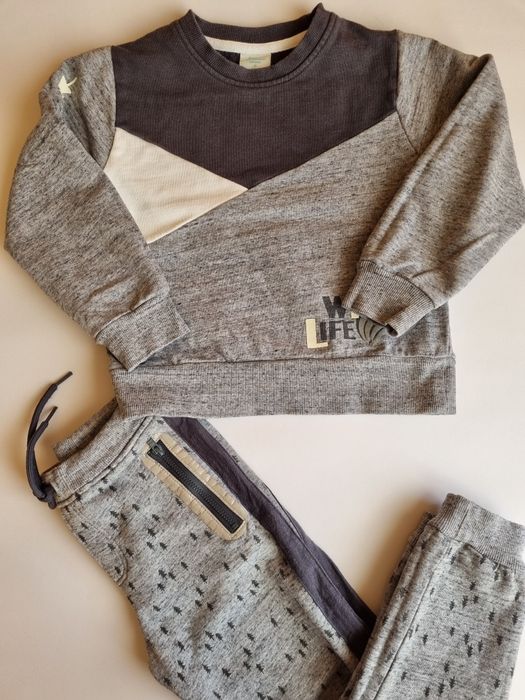 Комплект блузка/суитшърт и долнище на испанската марка Boboli, 116 см.