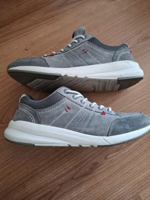 Adaidasi Crossroad nr 39