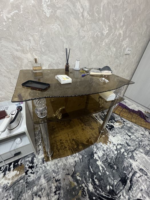 журнальный стол/ стол под телевизор