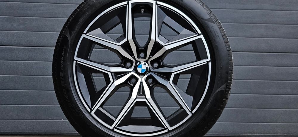 Jante Roti BMW seria 5 G60 G61 i5 M pachet 2 dimensiuni / echipare iarna DOT 2024 Pirelli Winter cu steluță / 275 40 19 - 245 45 19