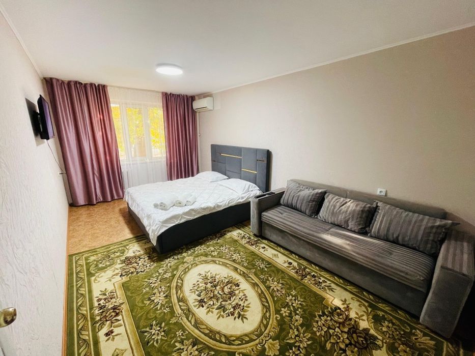 2 комнатная посуточно,Циолковского