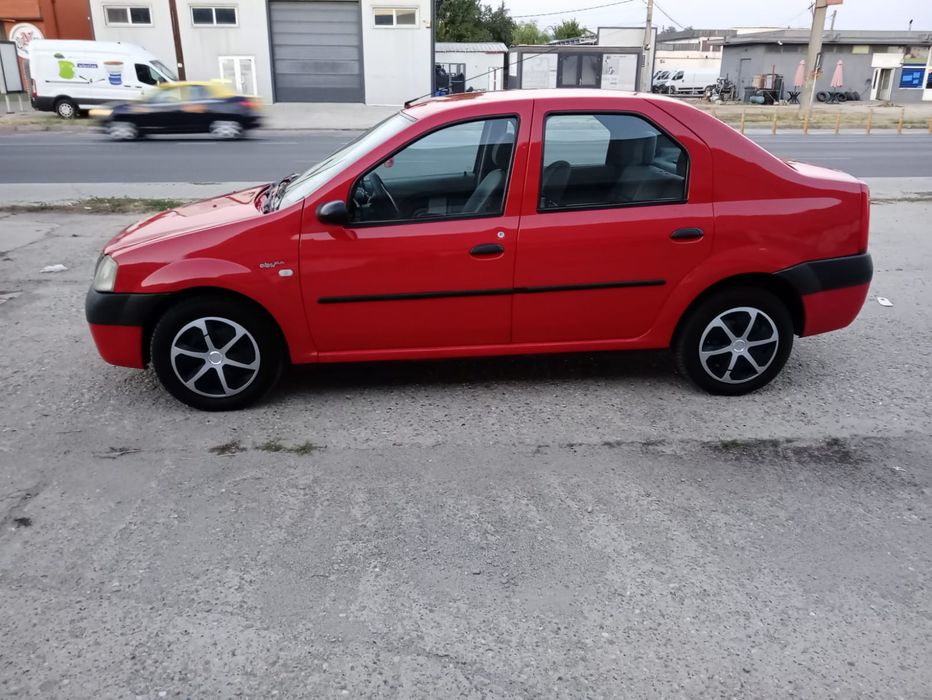 Vând Dacia Logan full 14 benzina an 2007 euro 4