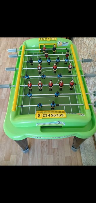 Продам настольный футбол