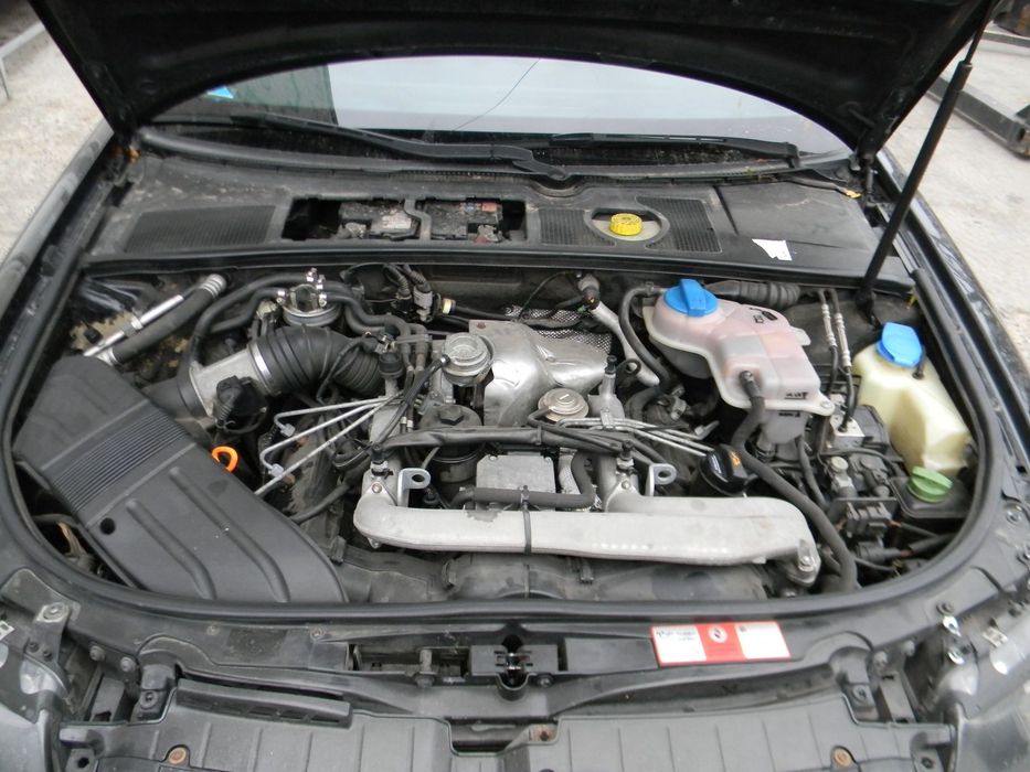 Dezmembrari  Audi A4 Cabriolet (8H, B6, B7)  2002  > 2009 2.5 TDI Mot
