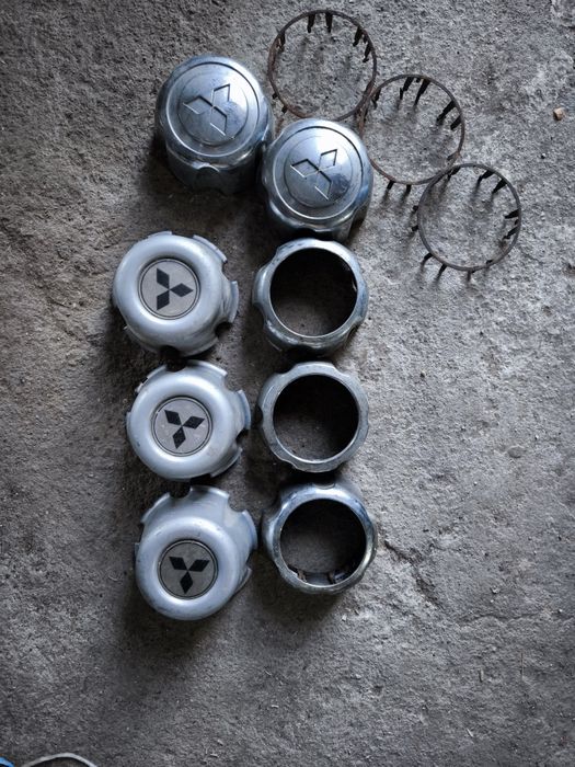 Капачки за джанти Мицубиши