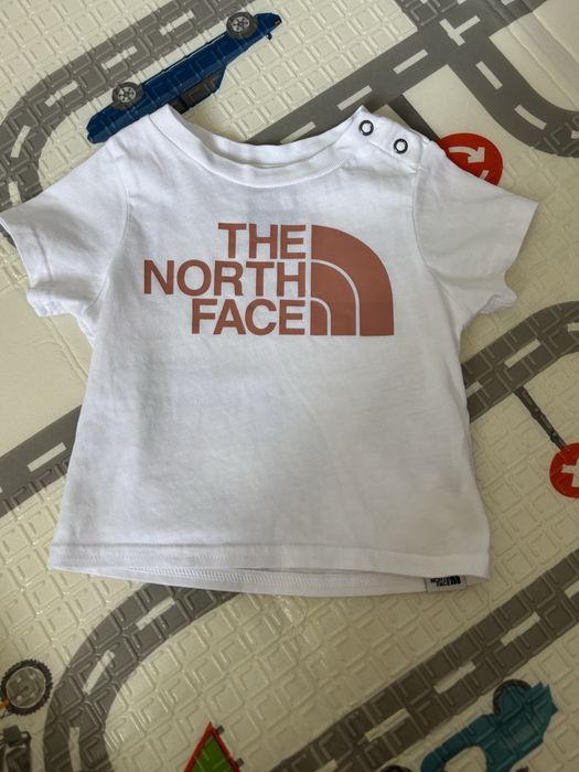 Детски дрехи 6-9 м