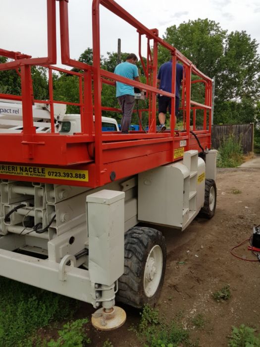 Inchiriem nacela diesel foarfeca 4x4, 12 m, 15 m, 18 m