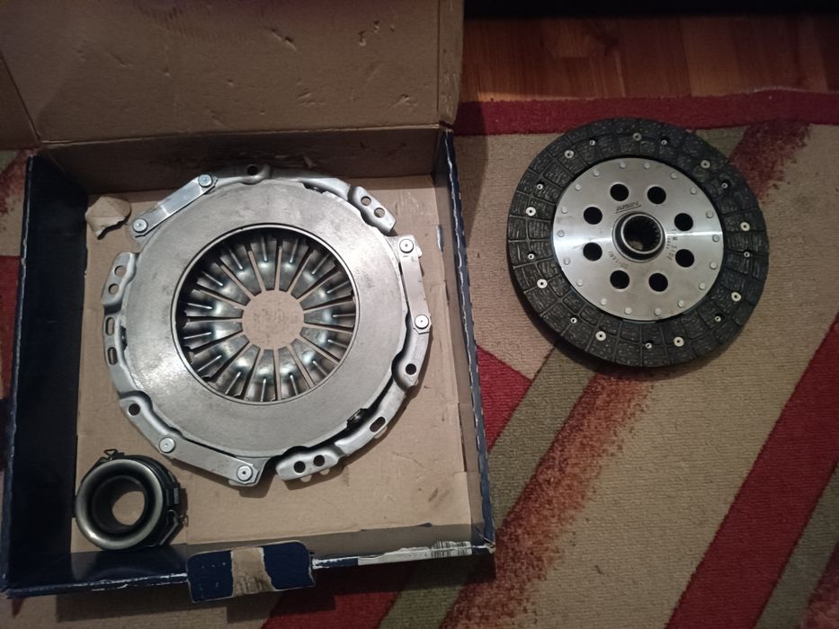 Въздушни филтър audi 80/65/2.3-Wv Passat