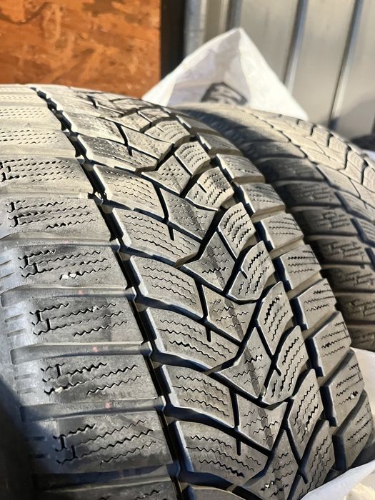 Гуми Dunlop 215/55/17 М+S