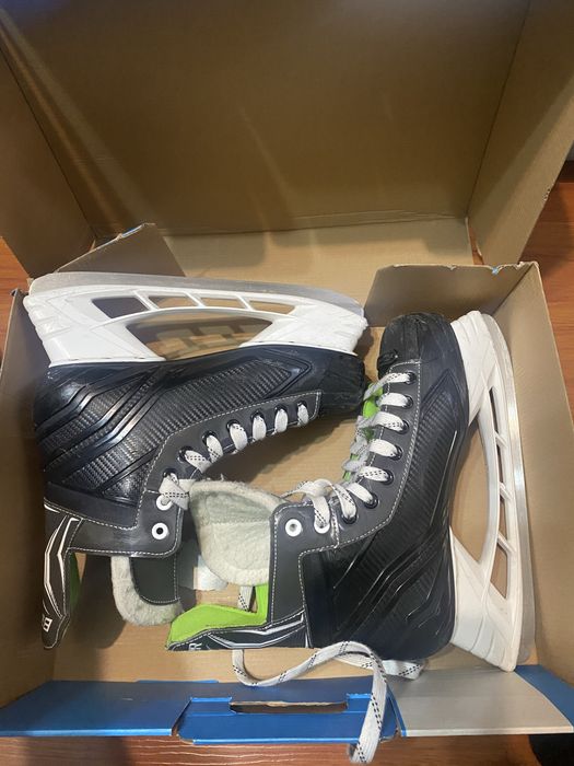 Коньки Bauer XLS 43 размер(9.0)