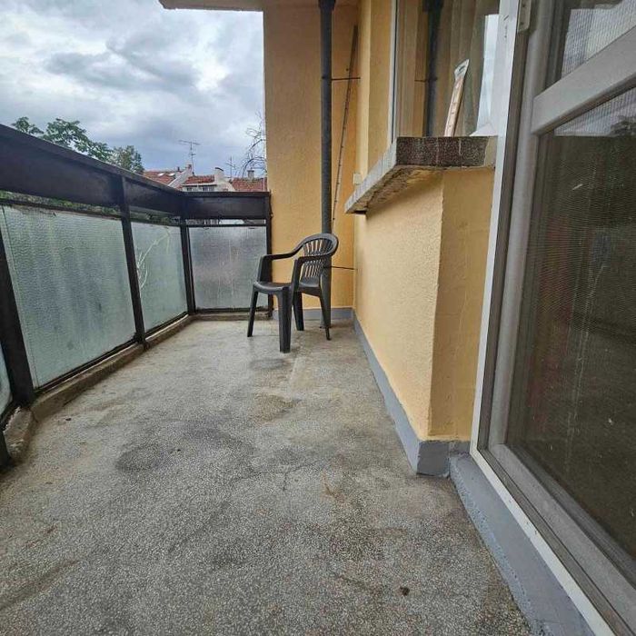 Дава се под наем Двустаен апартамент в Русе, Родина 2 - 65 кв.м за 359.04 € - Снимка #12