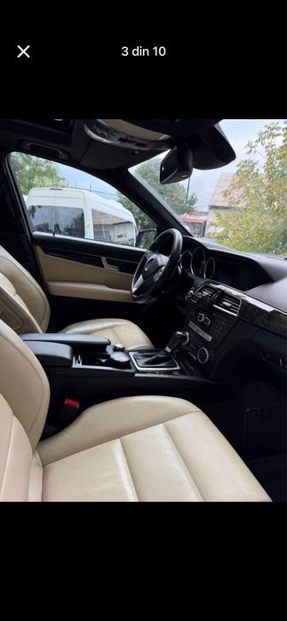 Mercedes benz c class 2011