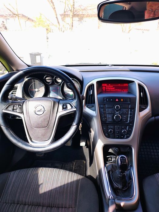 Opel Astra J 1.7 tdci