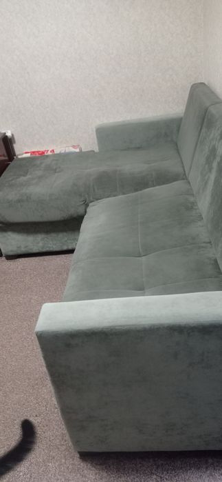 Диван  б/у в хорошем состоянии