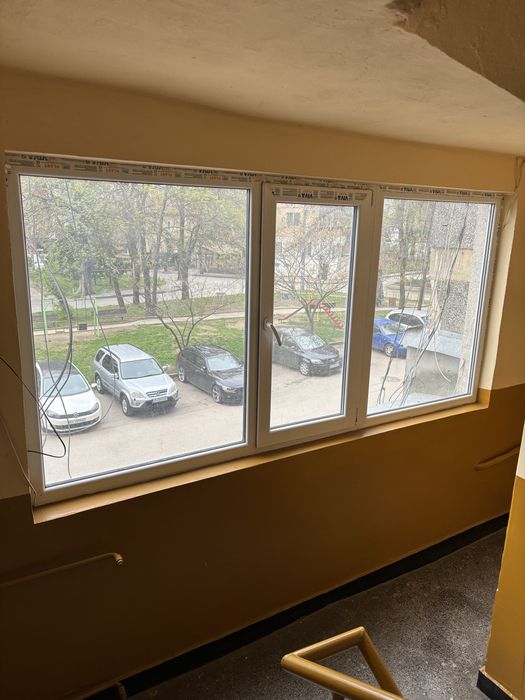 Продава се Тристаен апартамент в Плевен, Идеален център - 72 кв.м за 1389 €/кв.м - Снимка #7