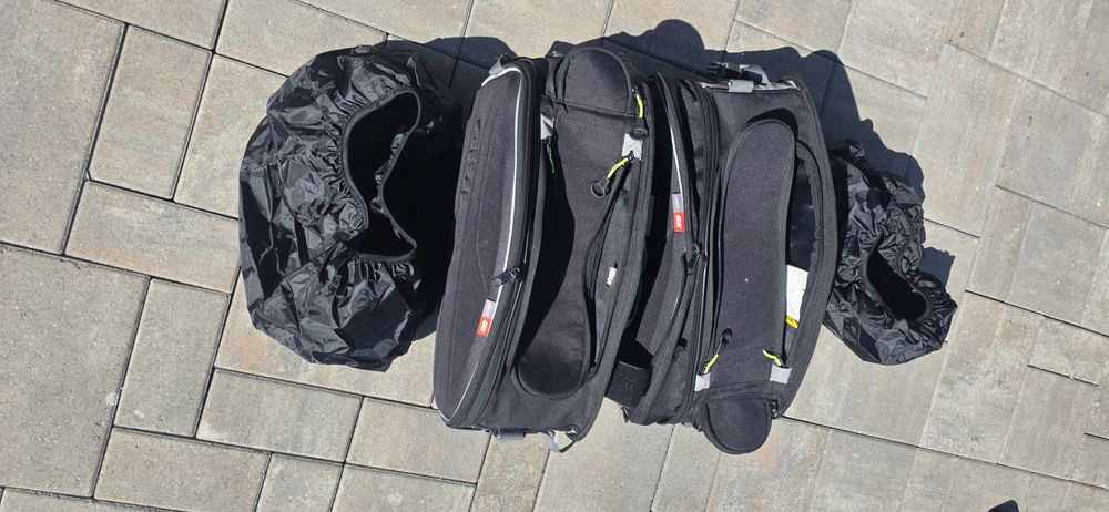 Coburi,genti laterale  textil Givi pentru moto