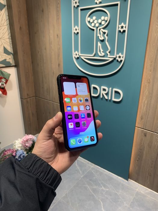 Iphone 11 Pro max телефон айфон iphone