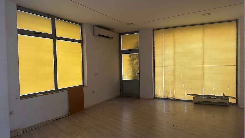 Продава се Магазин в Карлово - 185 кв.м за 607 €/кв.м - Снимка #5