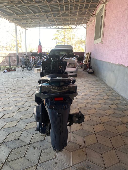 Макси мопед 150 куб