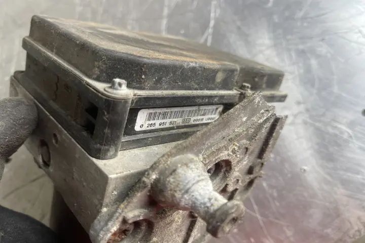 Pompa ABS 0265251367 / 0 265 251 367 Mercedes-Benz Sprinter 2011