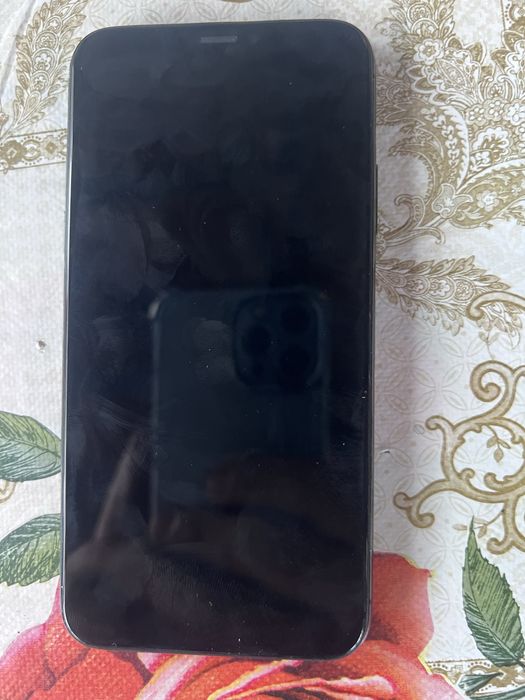 Dau iphone ,xs max functional si iphone x perfect functional pe un iphone 13 pro max ofer diferenta !