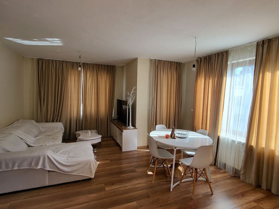 Продава се Двустаен апартамент в София, Белите брези - 88 кв.м за 1768 €/кв.м - Снимка #1