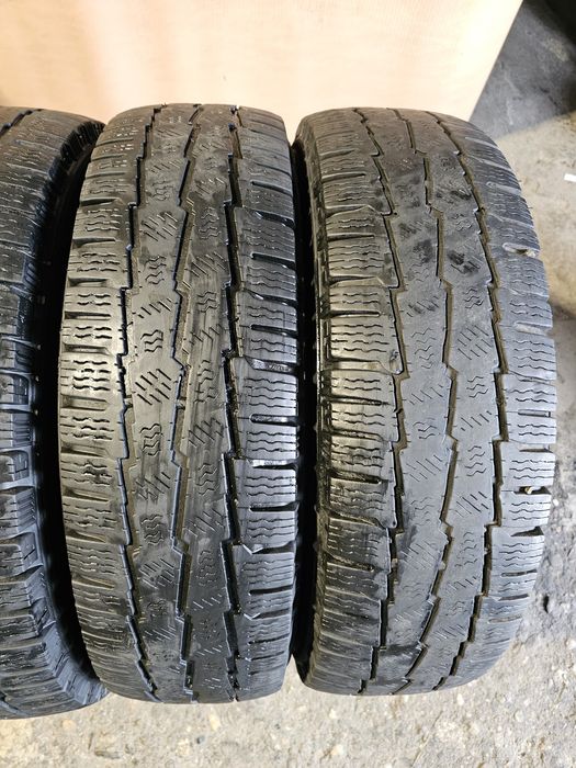 4 anvelope iarna 205 75 16C Michelin 2023