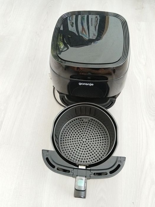 Friteuză air fryer Gorenje 3.5L – ca nouă, fără ulei