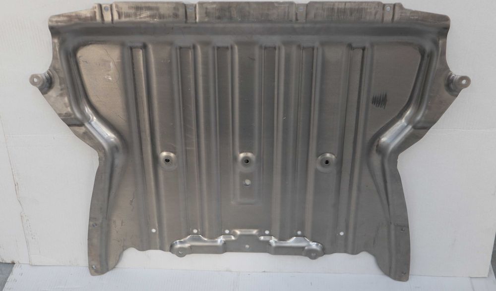 Предпазна ламарина преден мост Тава преден мост БМВ Г30 Г32 Г11 Г12 xd