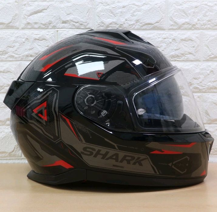 Каска за мотор Shark Skwal i3 LED с диоди