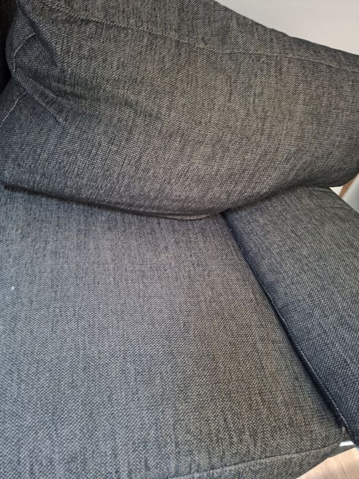 Jysk триместен диван