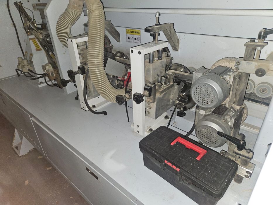 Продам мебельное оборудование Алматы