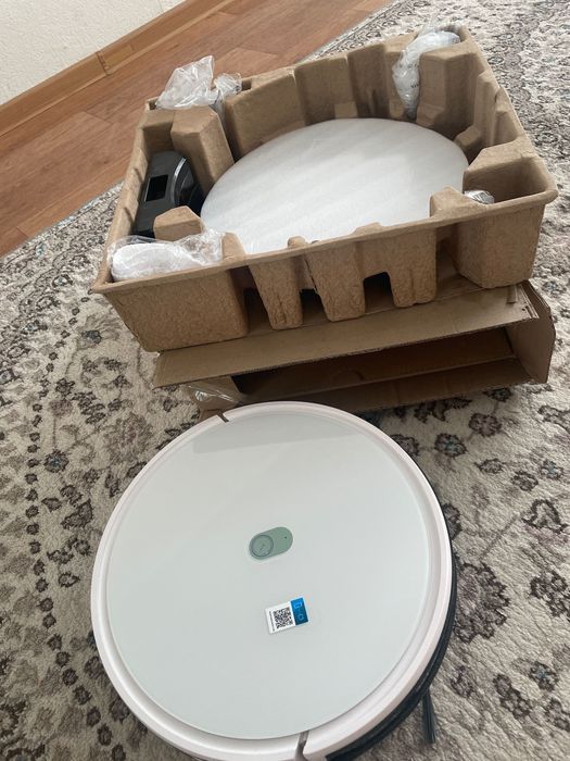 робот пылесос yeedi K651G