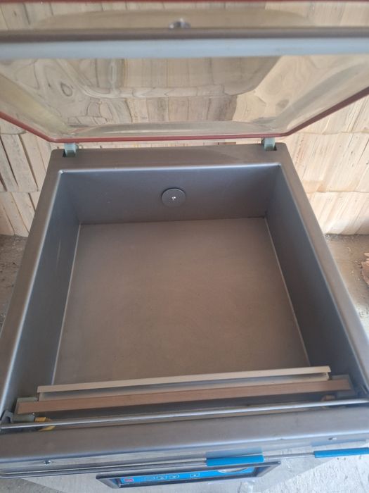 Maşină de vidat   Maxima Deluxe Vacuum Packing Machine,    5.300 Ron