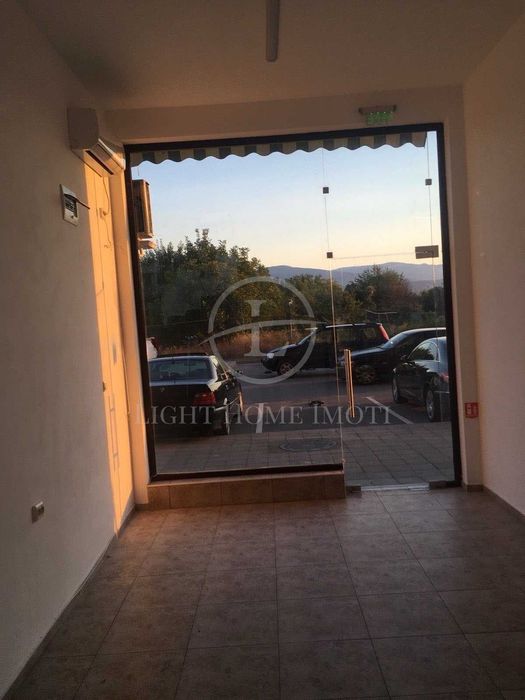 Реф. 4052 Партерно Помещение / Южен