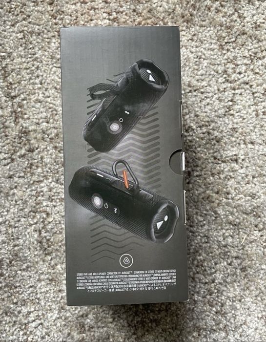 Boxa JBL nefolosita