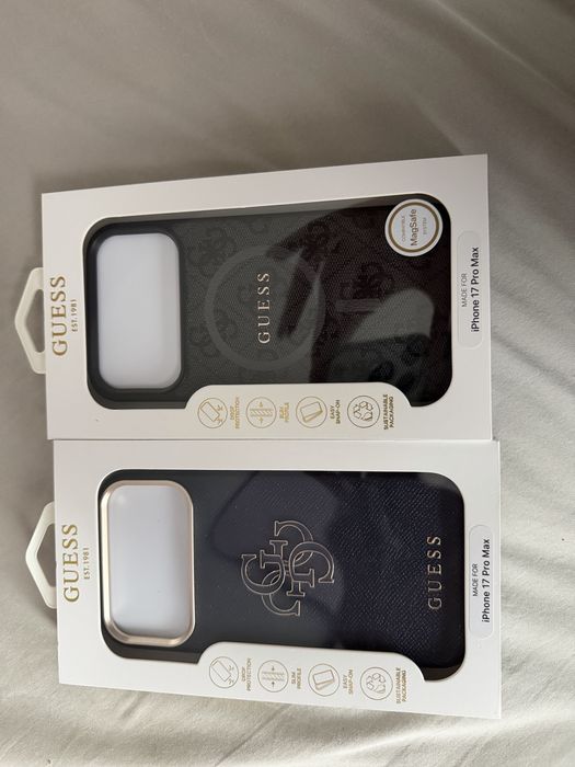 Калъфи Guess iphone 17 pro max