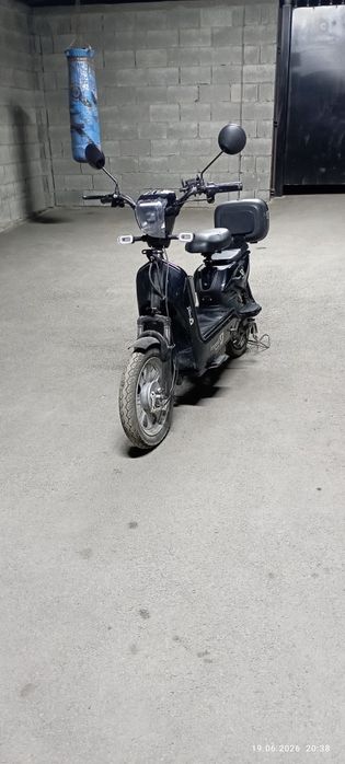 Продам электро скутер