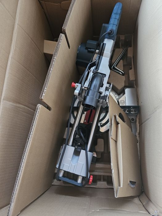 Circular Bosch GCM 80 SJ