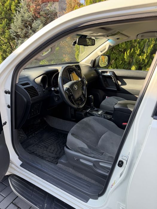 Toyota Land Curiser Prado Edition 2011