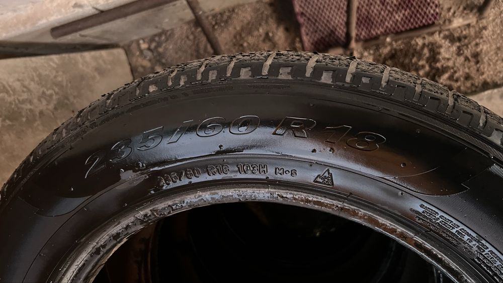 Pirelli 235/60/18 шины всесезонка