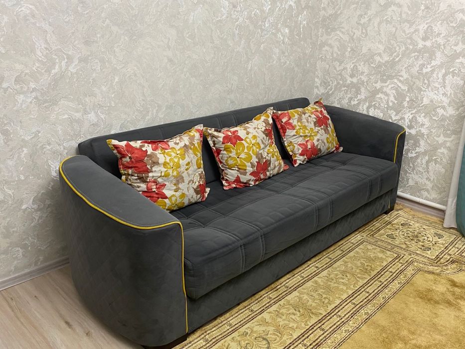 Диван с креслами