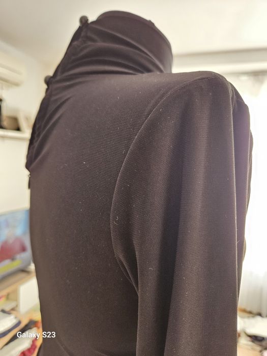 Rochita mărimea S. 30 lei