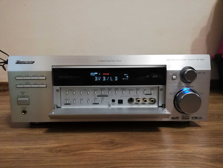 Усилвател Pioneer vsx-d912 (ресивър)