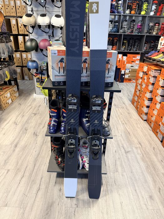 Schiuri Majesty 2023